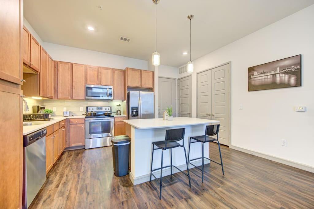 Fancy Apt Downtown. Pool. Gym. Lounge. Pet Ok Houston Dış mekan fotoğraf