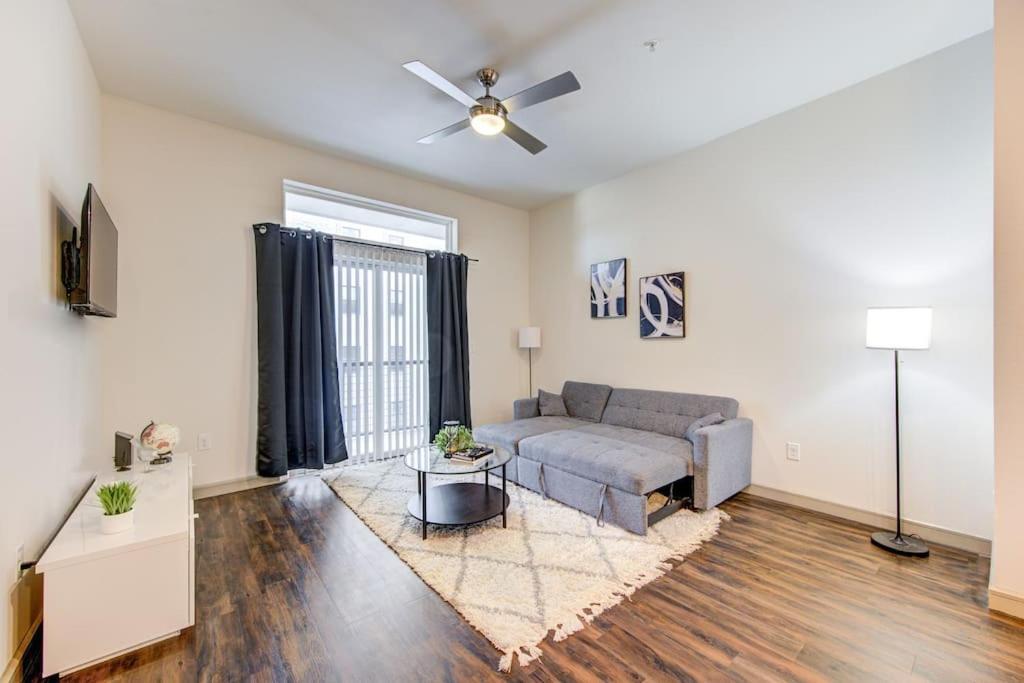 Fancy Apt Downtown. Pool. Gym. Lounge. Pet Ok Houston Dış mekan fotoğraf