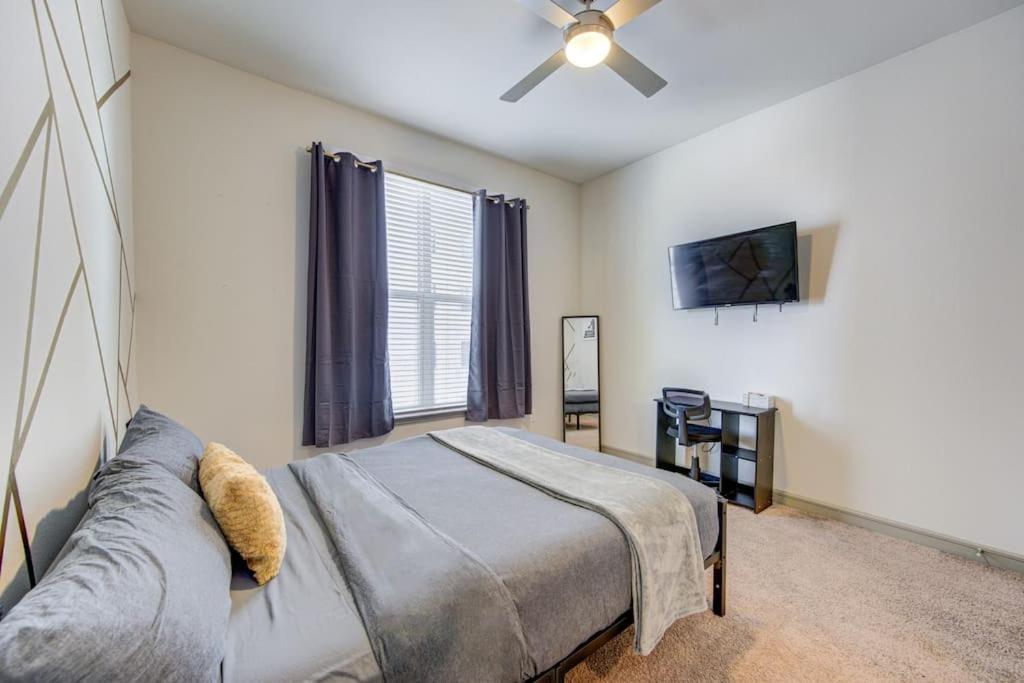 Fancy Apt Downtown. Pool. Gym. Lounge. Pet Ok Houston Dış mekan fotoğraf